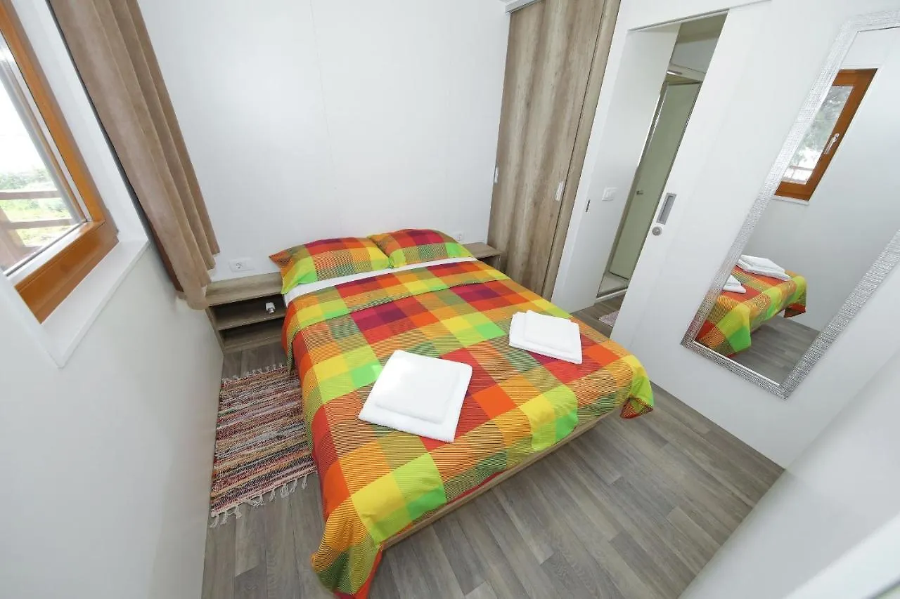 Mobile Home Kalcit Biograd Na Moru Holiday home
