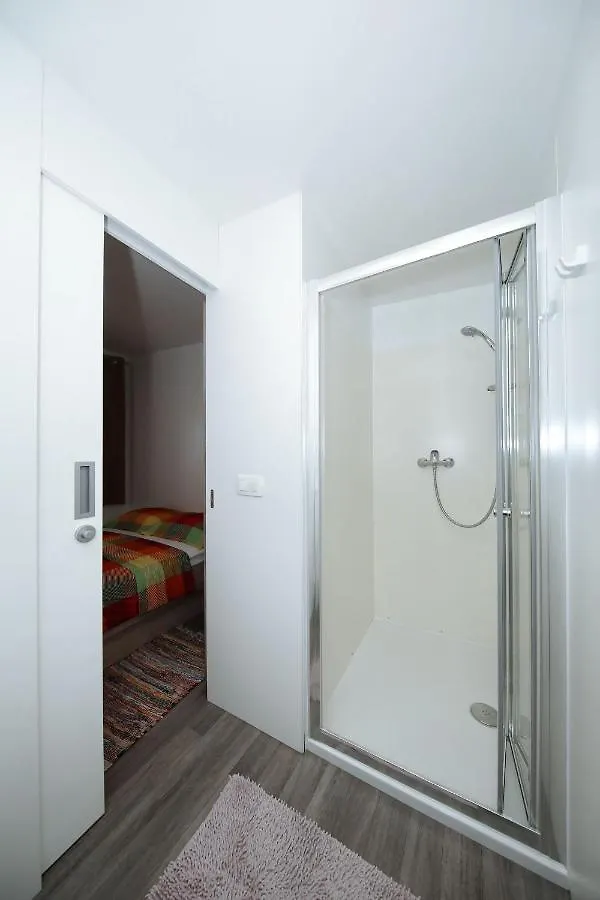 Mobile Home Kalcit Biograd Na Moru